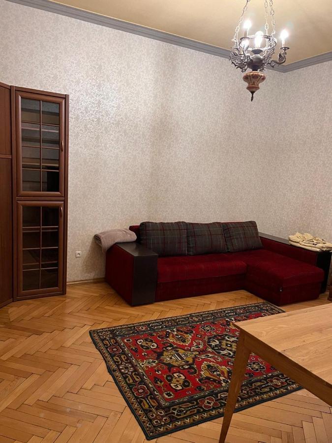 Happy Apartment On Kopernik 30 Lviv Eksteriør billede